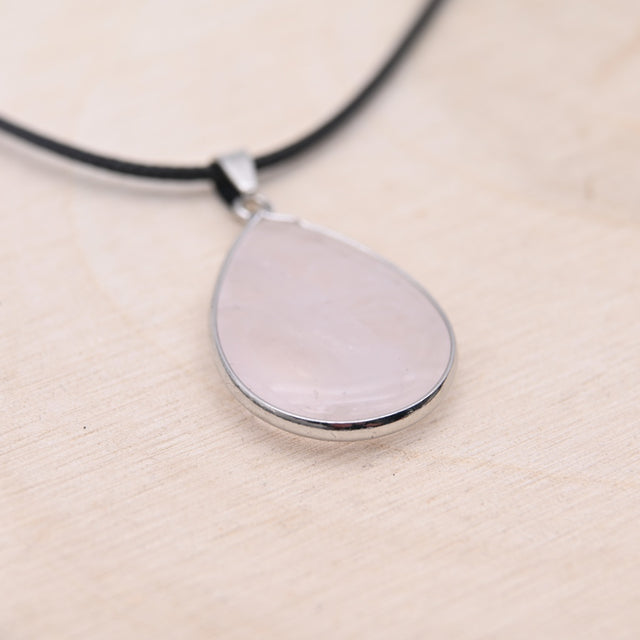 Pendentif Quartz Rose "Amour"