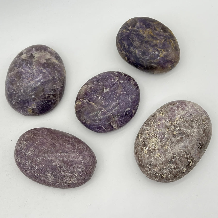 Galet "Focus" en Lépidolite