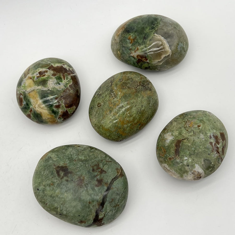 Galet "Douceur" en Chrysoprase