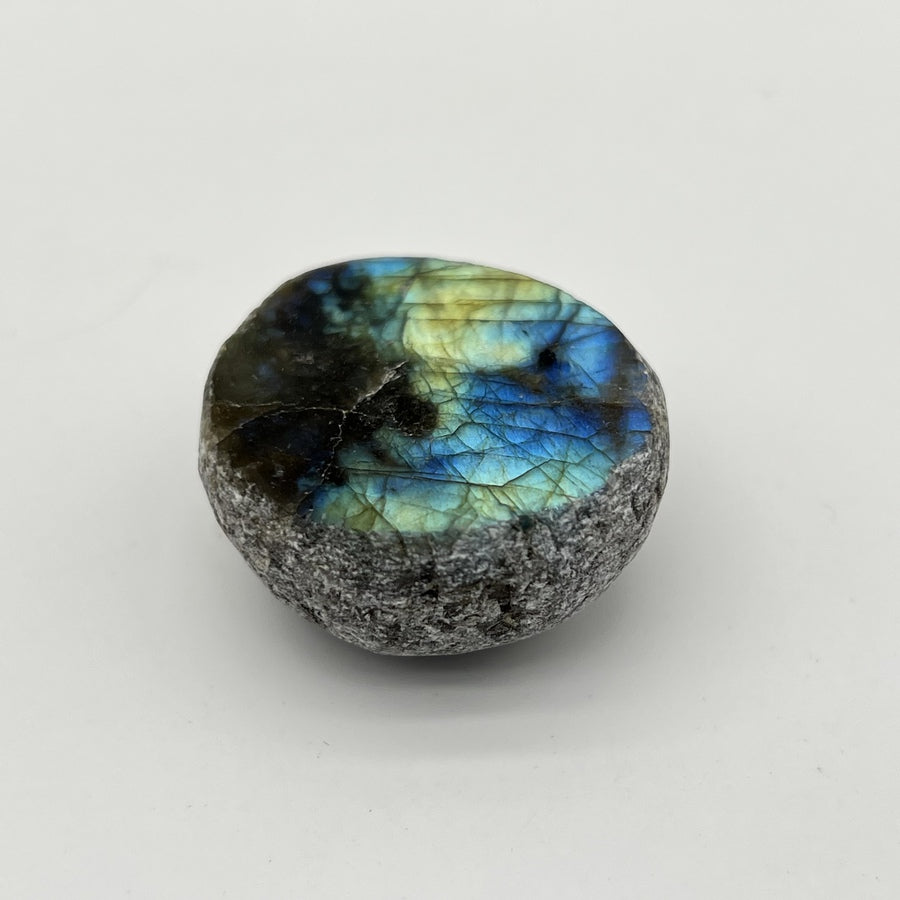 Labradorite Semi-Polie "Protection Énergétique" - Déstockage