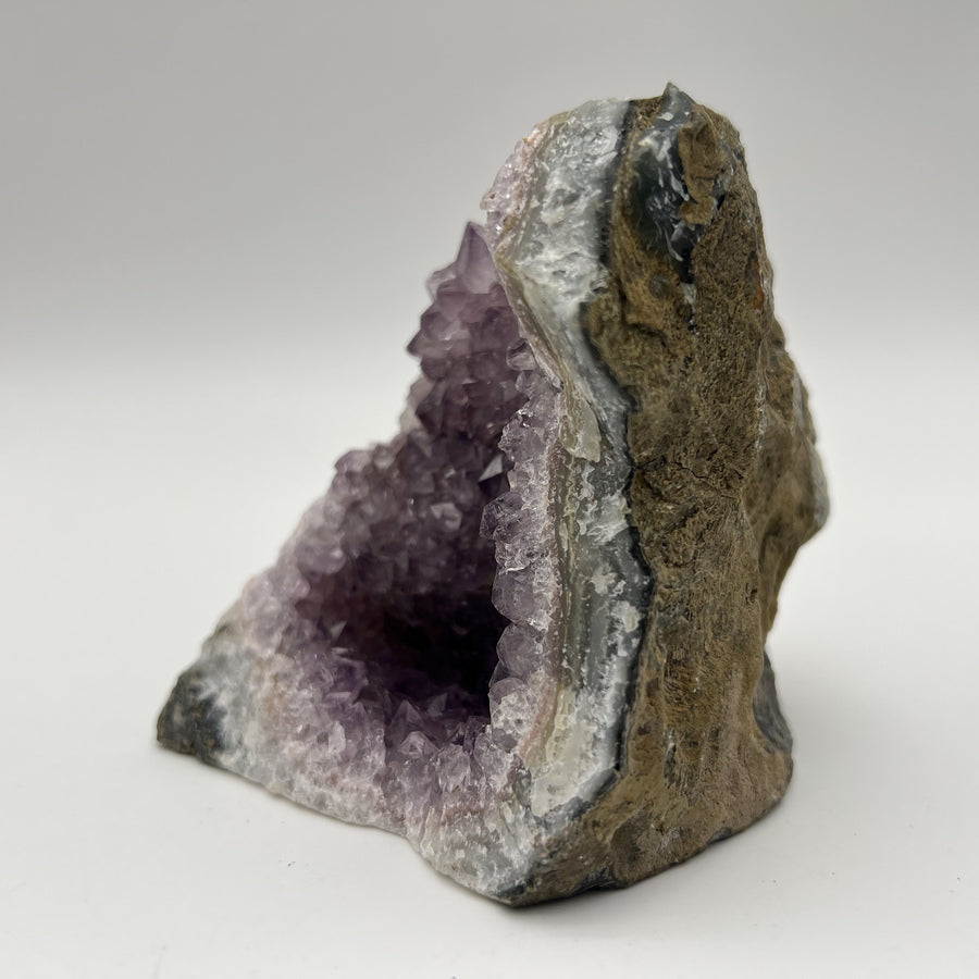 Géode d'Améthyste - Taille M - 570g - GAM1027 - AAA+