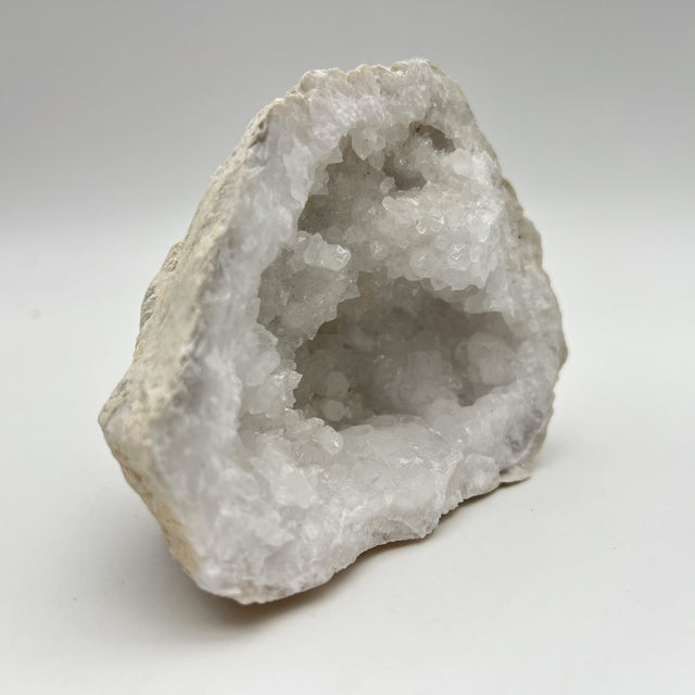 Géode de Quartz - Taille M - 427g - GQM922 - AAA+