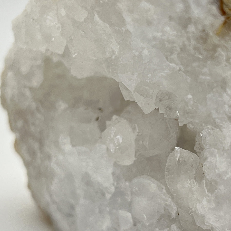 Géode de Quartz - Taille M - 603g - GQM923 - AAA+