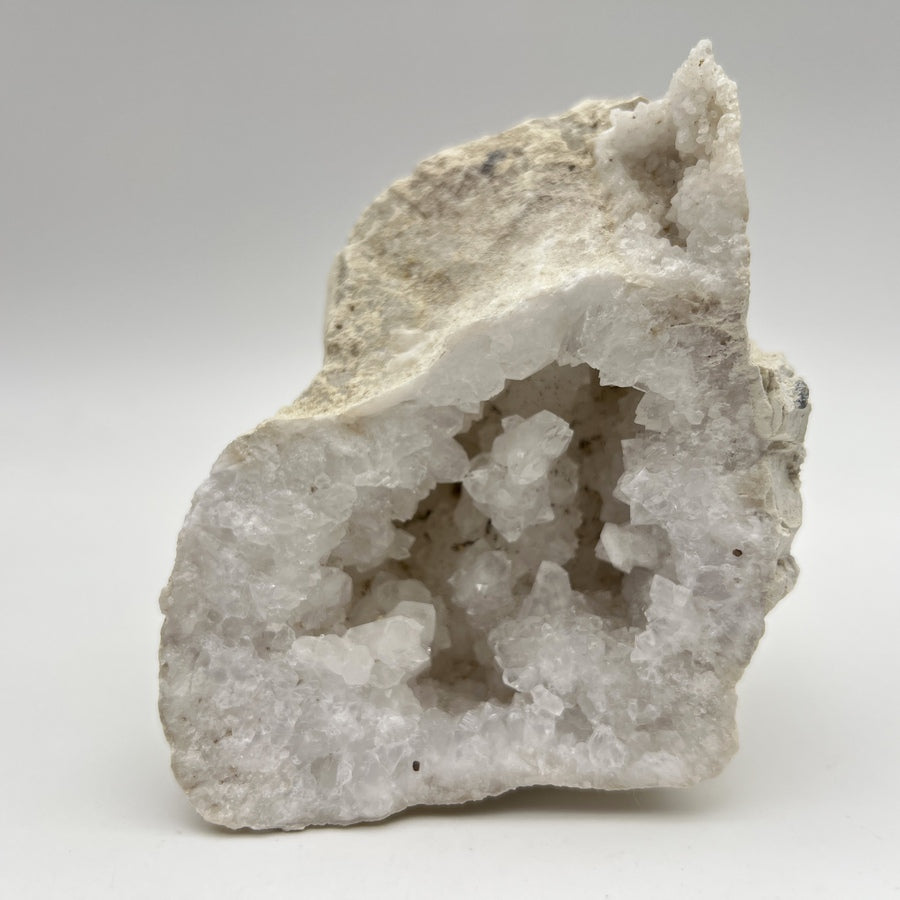 Géode de Quartz - Taille M - 676g - GQM924 - AAA+