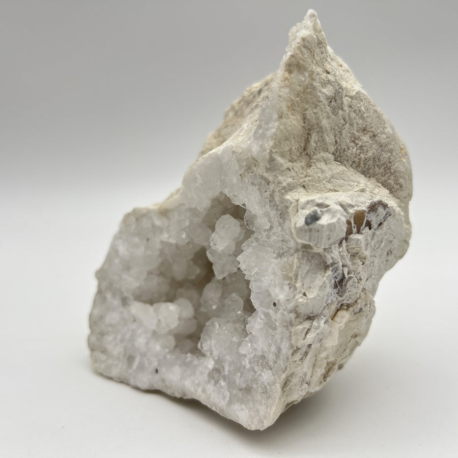 Géode de Quartz - Taille M - 676g - GQM924 - AAA+