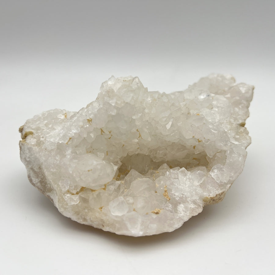 Géode de Quartz - Taille M - 764g - GQM928 - AAA+