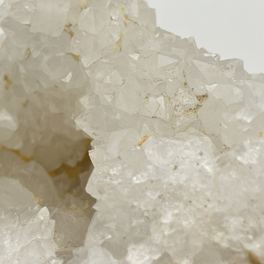 Géode de Quartz - Taille M - 764g - GQM928 - AAA+