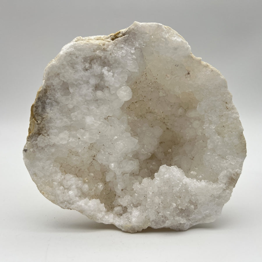 Géode de Quartz - Taille M - 548g - GQM929 - AAA+