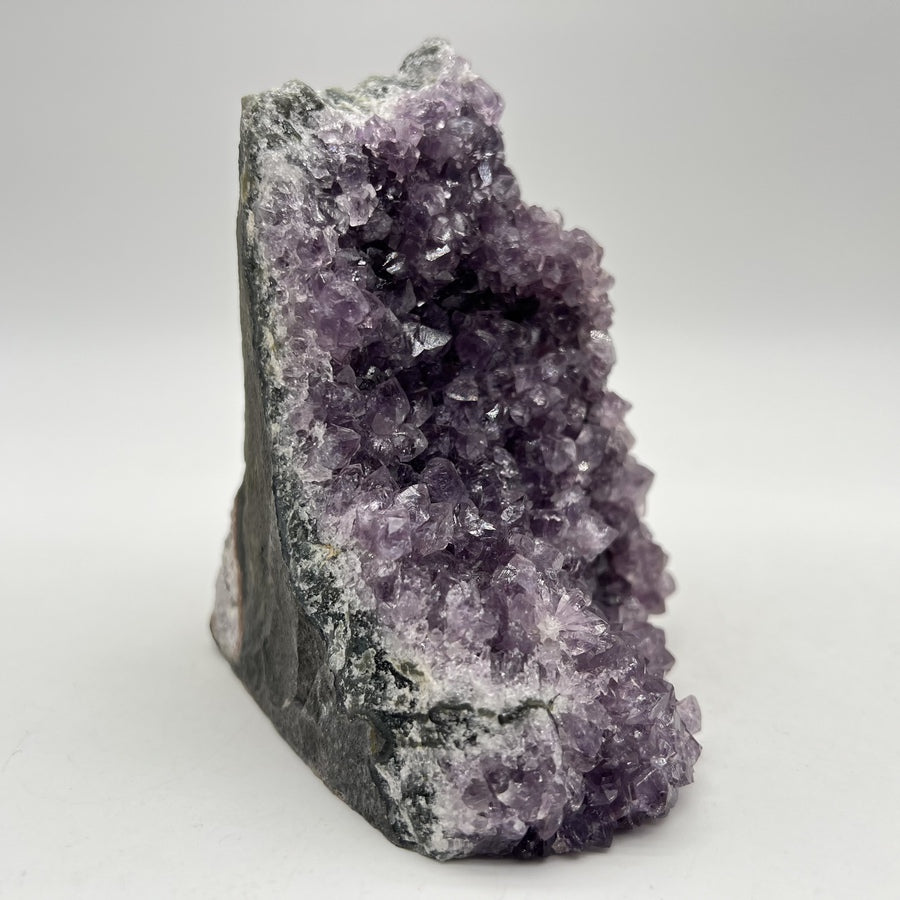 Géode d'Améthyste - Taille M - 930g - GAM992 - AAA+