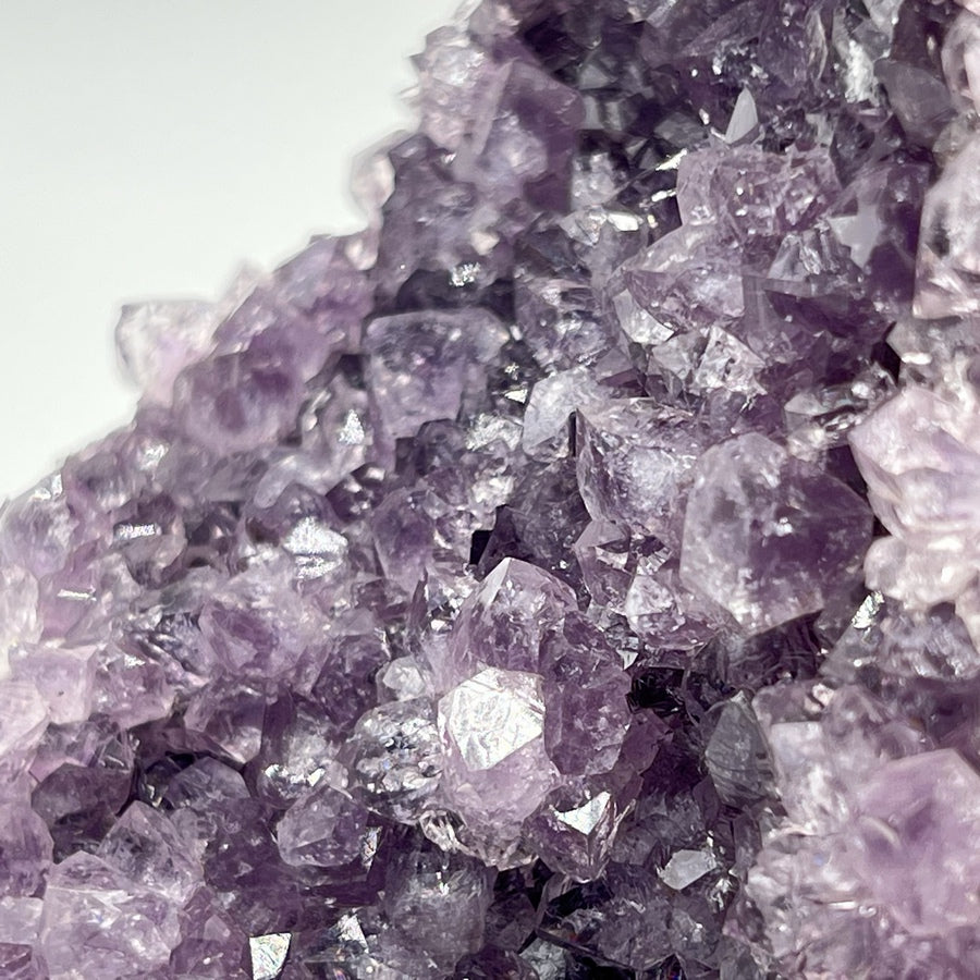 Géode d'Améthyste - Taille M - 930g - GAM992 - AAA+