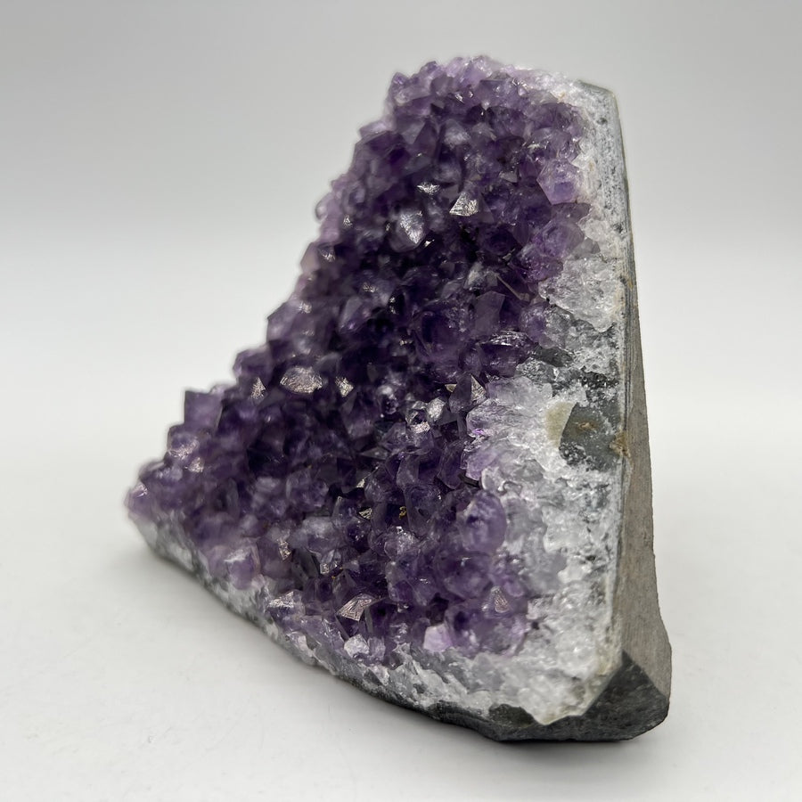 Géode d'Améthyste - Taille M - 606g - GAM998 - AAA+