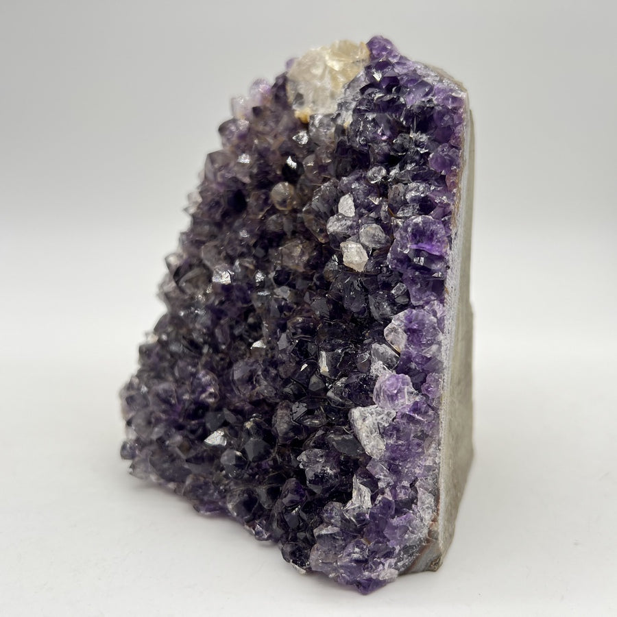 Géode d'Améthyste - Taille M - 1,05kg - GAM1004 - AAA+