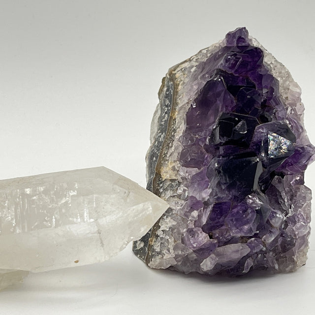 Lot de Minéraux - Géode d'Améthyste + Pointe de Quartz - LOT6