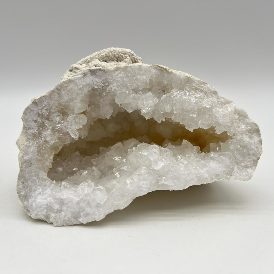 Géode de Quartz - Taille S - 510g - GQS395 - AAA+