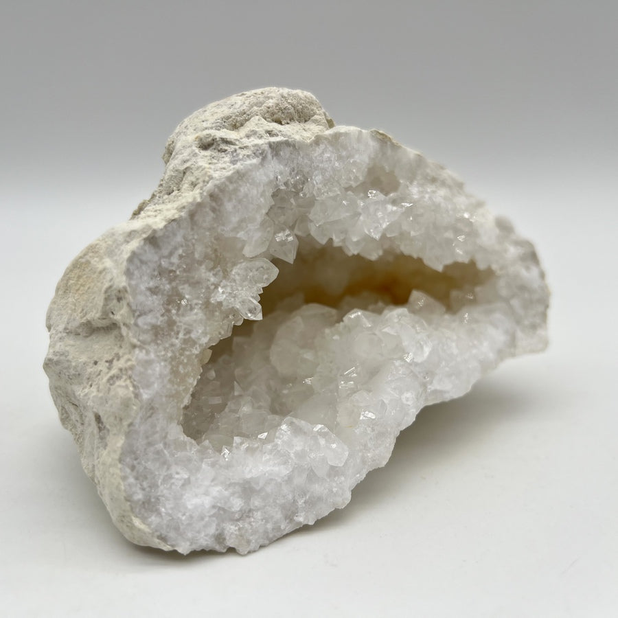 Géode de Quartz - Taille S - 510g - GQS395 - AAA+