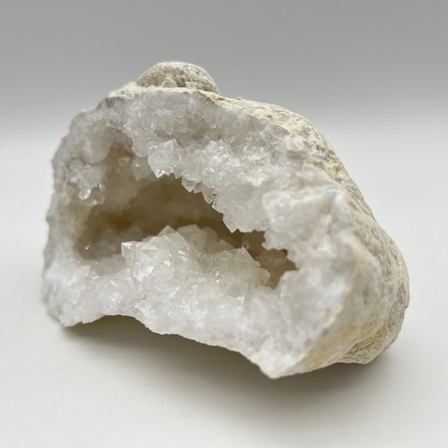 Géode de Quartz - Taille S - 510g - GQS395 - AAA+