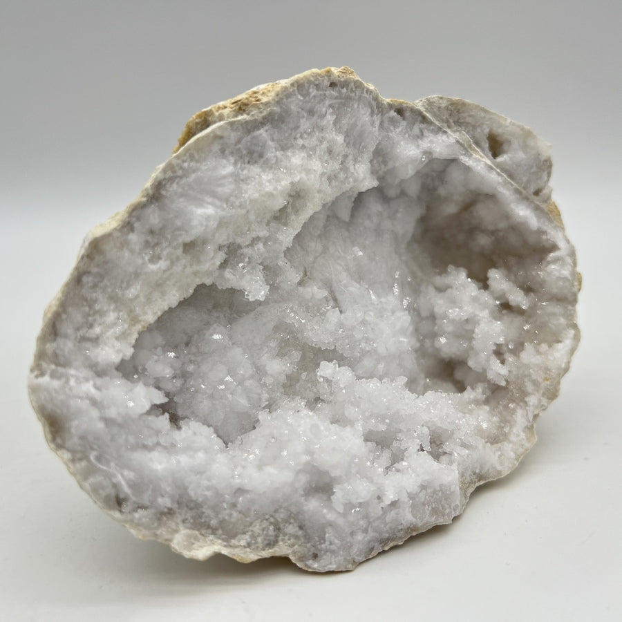 Géode de Quartz - Taille S - 323g - GQS403 - AAA+