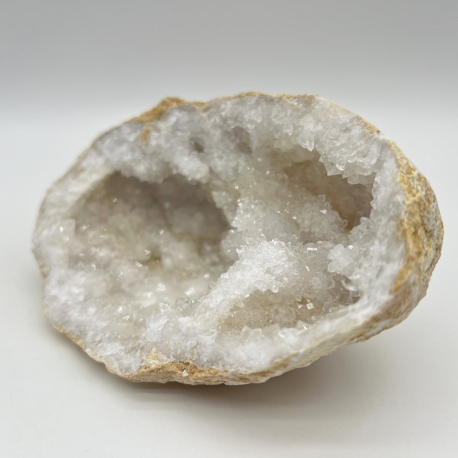 Géode de Quartz - Taille S - 362g - GQS406 - AAA+