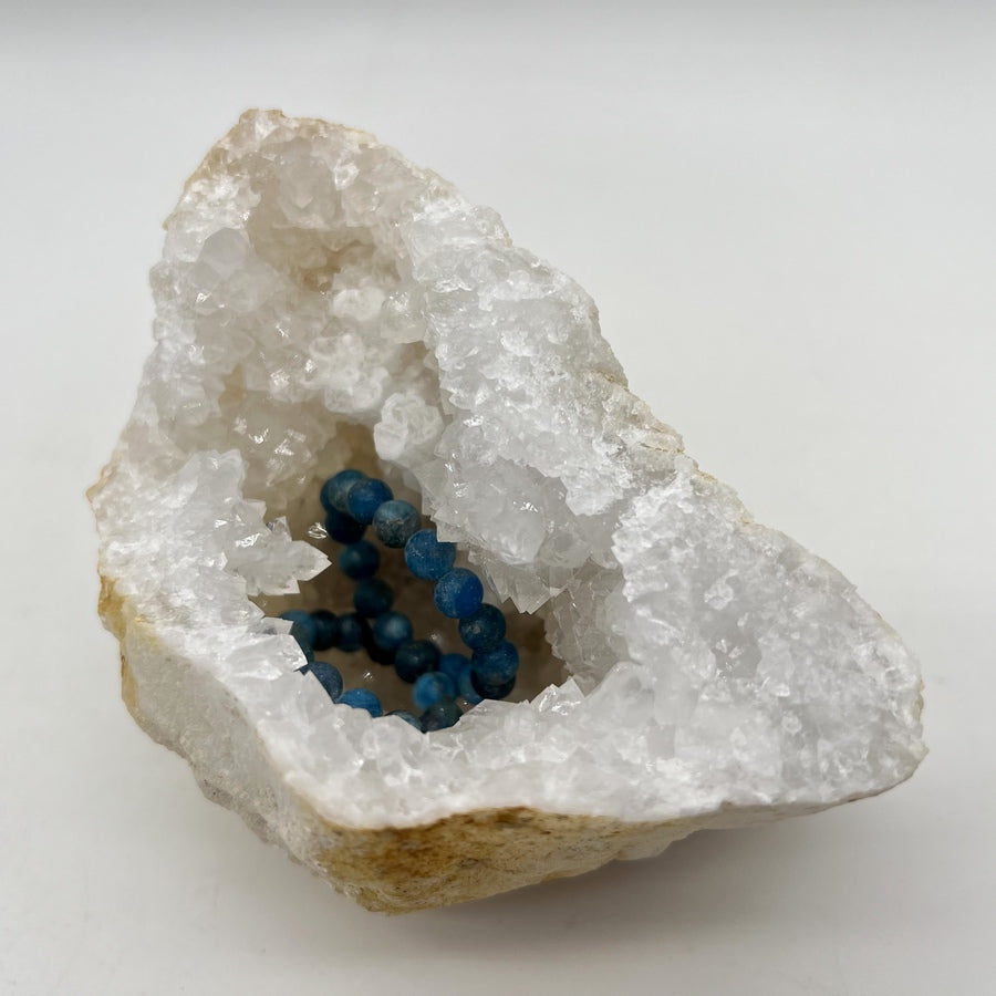 Géode de Quartz - Taille S - 546g - GQS407 - AAA+