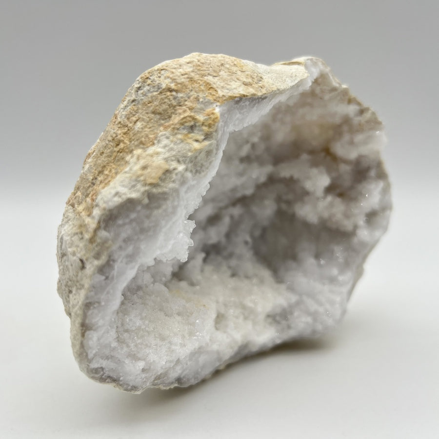 Géode de Quartz - Taille M - 518g - GQM900 - AAA+