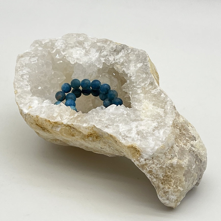 Géode de Quartz - Taille M - 587g - GQM903 - AAA+