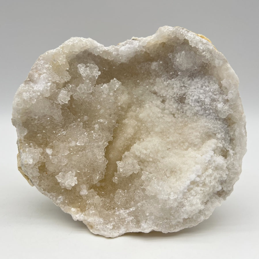 Géode de Quartz - Taille M - 642g - GQM915 - AAA+