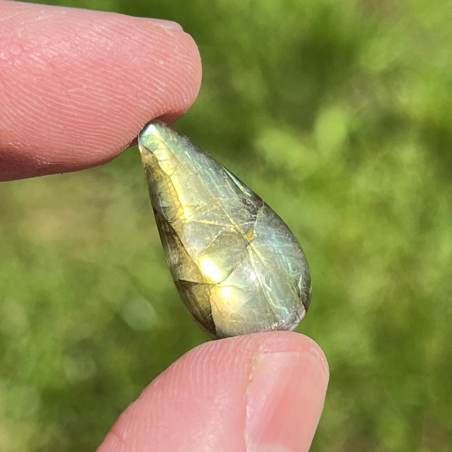 Cabochon en Labradorite - CLABXTRA056