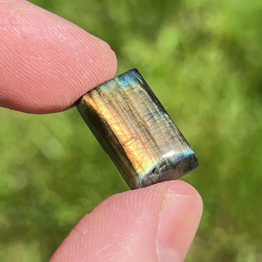 Cabochon en Labradorite - CLABXTRA057