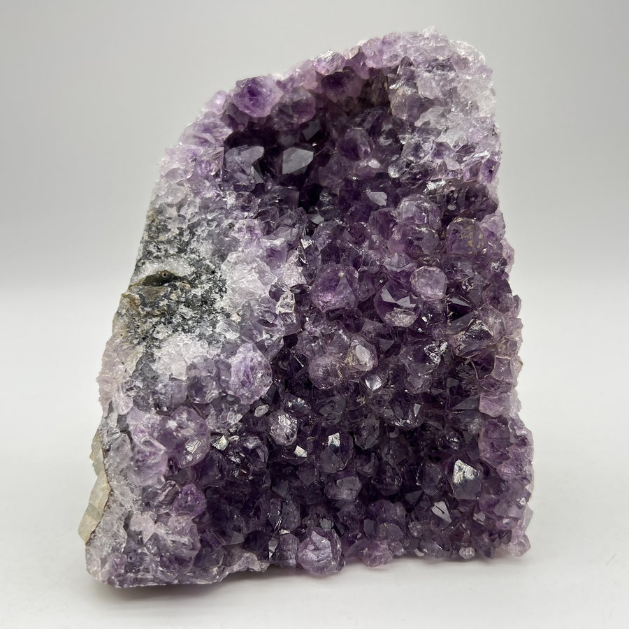 Géode d'Améthyste - Taille L - 1,2kg - GAL875 - AAA+