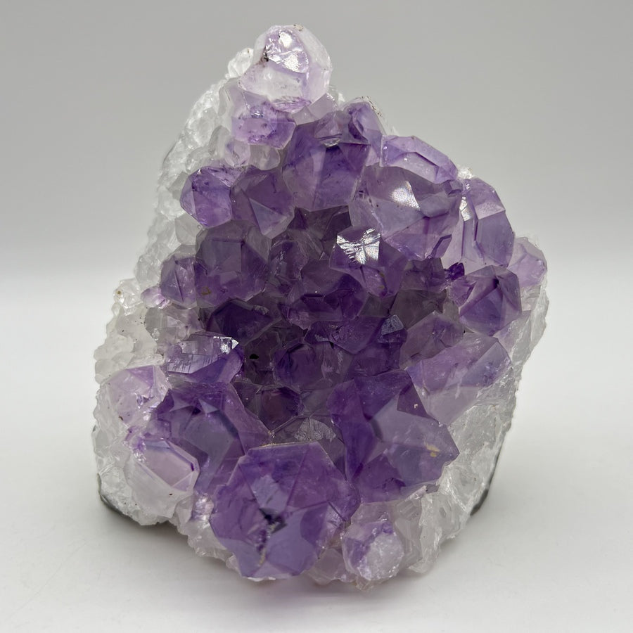 Géode d'Améthyste - Taille L - 1,21kg - GAL877 - AAA+