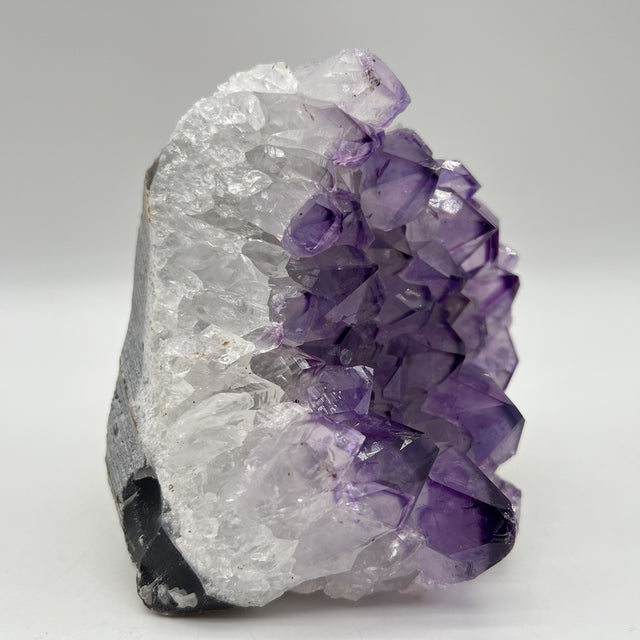 Géode d'Améthyste - Taille L - 1,21kg - GAL877 - AAA+