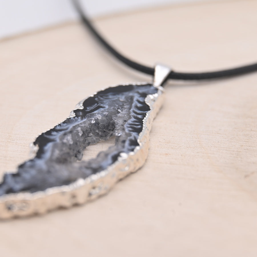 Pendentif Agate Druzy "Équilibre"