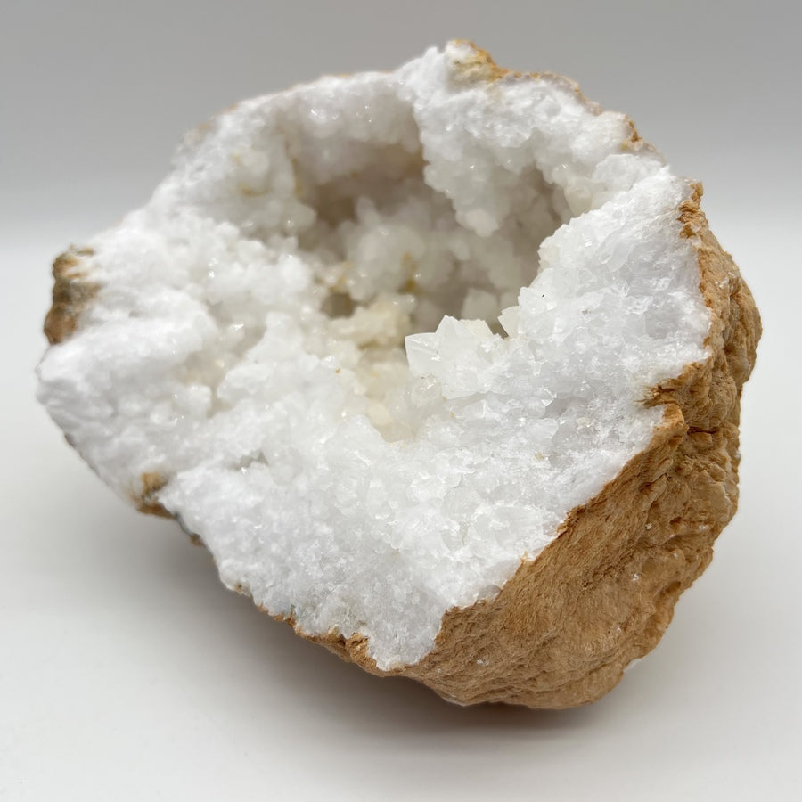 Géode de Quartz - Taille L - 2,59kg - GQXL432 - AAA+