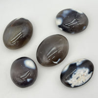 Galet "Ancrage" en Agate Grise