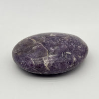 Galet "Focus" en Lépidolite