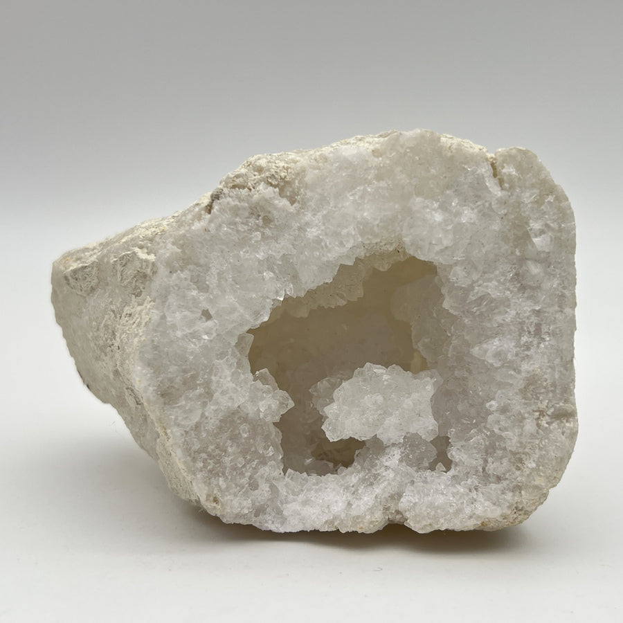 Géode de Quartz - Taille M - 552g - GQM917 - AAA+