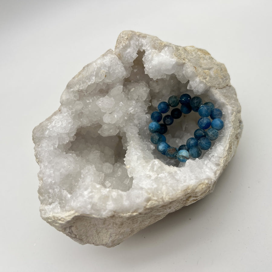 Géode de Quartz - Taille M - 696g - GQM927 - AAA+