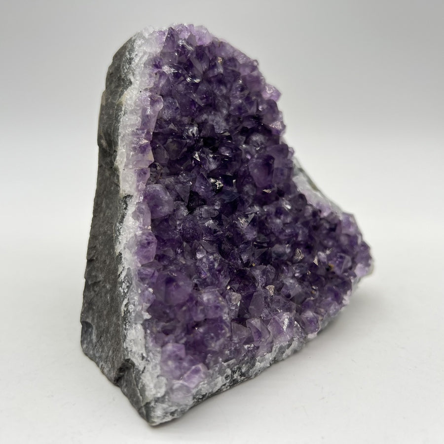 Géode d'Améthyste - Taille M - 606g - GAM998 - AAA+