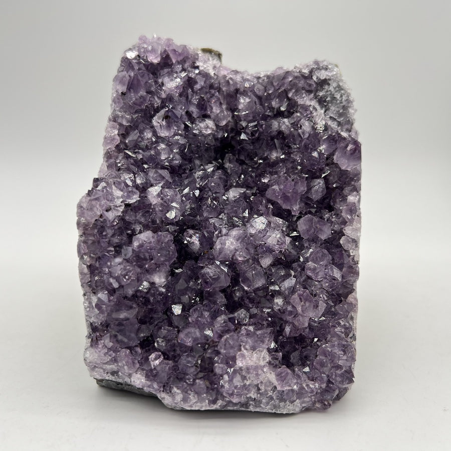 Géode d'Améthyste - Taille M - 1,07kg - GAM999 - AAA+