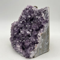 Géode d'Améthyste - Taille M - 1,07kg - GAM999 - AAA+