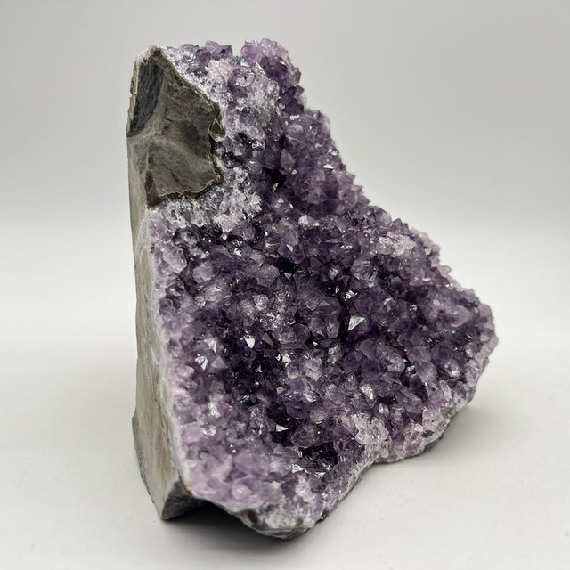 Géode d'Améthyste - Taille L - 1,43kg - GAL880 - AAA+