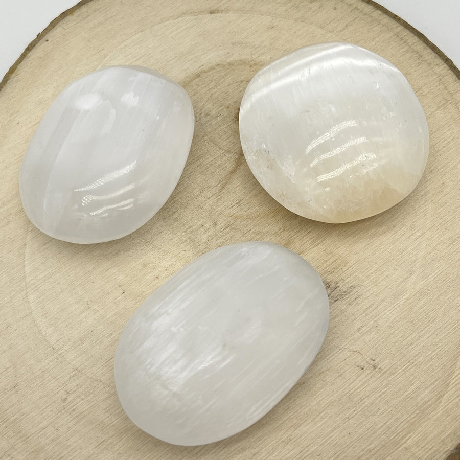 Galet en Sélénite "Purification et Harmonie" - Déstockage