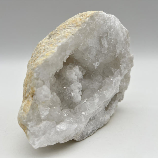 Géode de Quartz - Taille M - 614g - GQM902 - AAA+