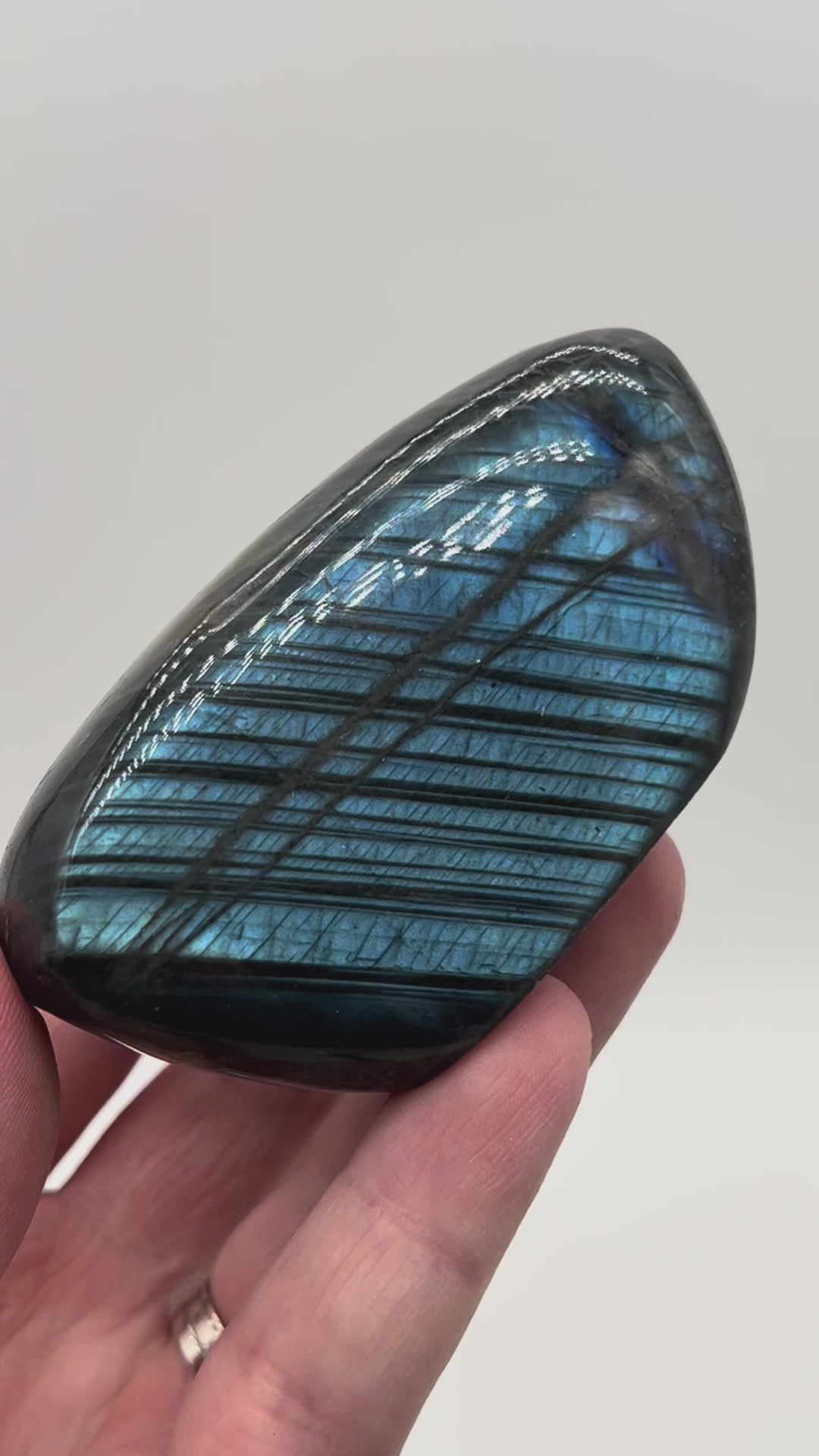 Bloc de Labradorite - BLP1708 - 243g - AAA+